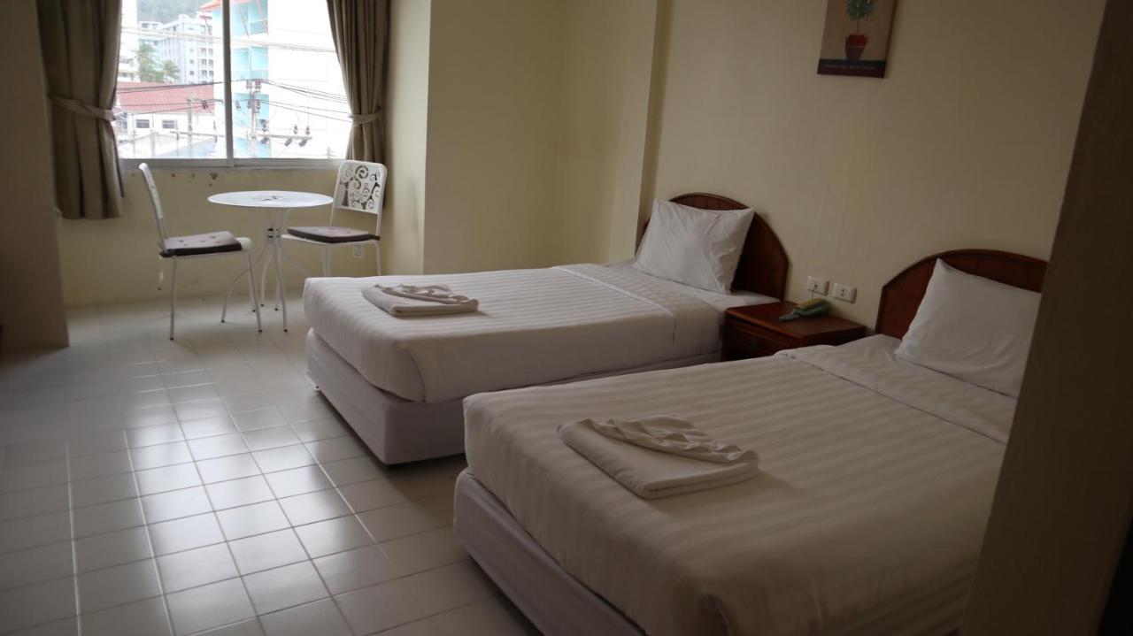Hotel Patong Triple P Extérieur photo